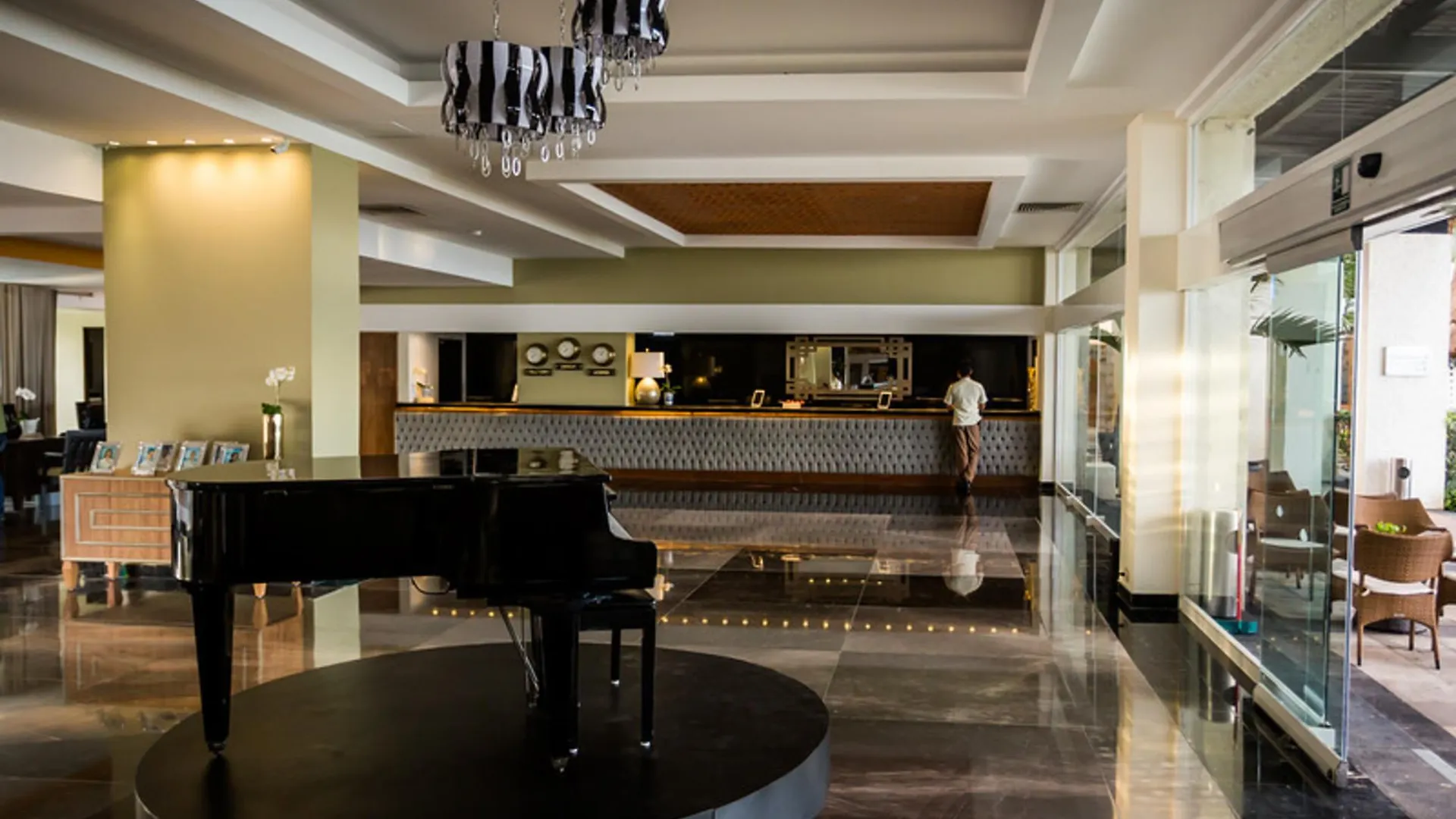 Dreams Sands Cancun Resort & Spa (Adults Only)