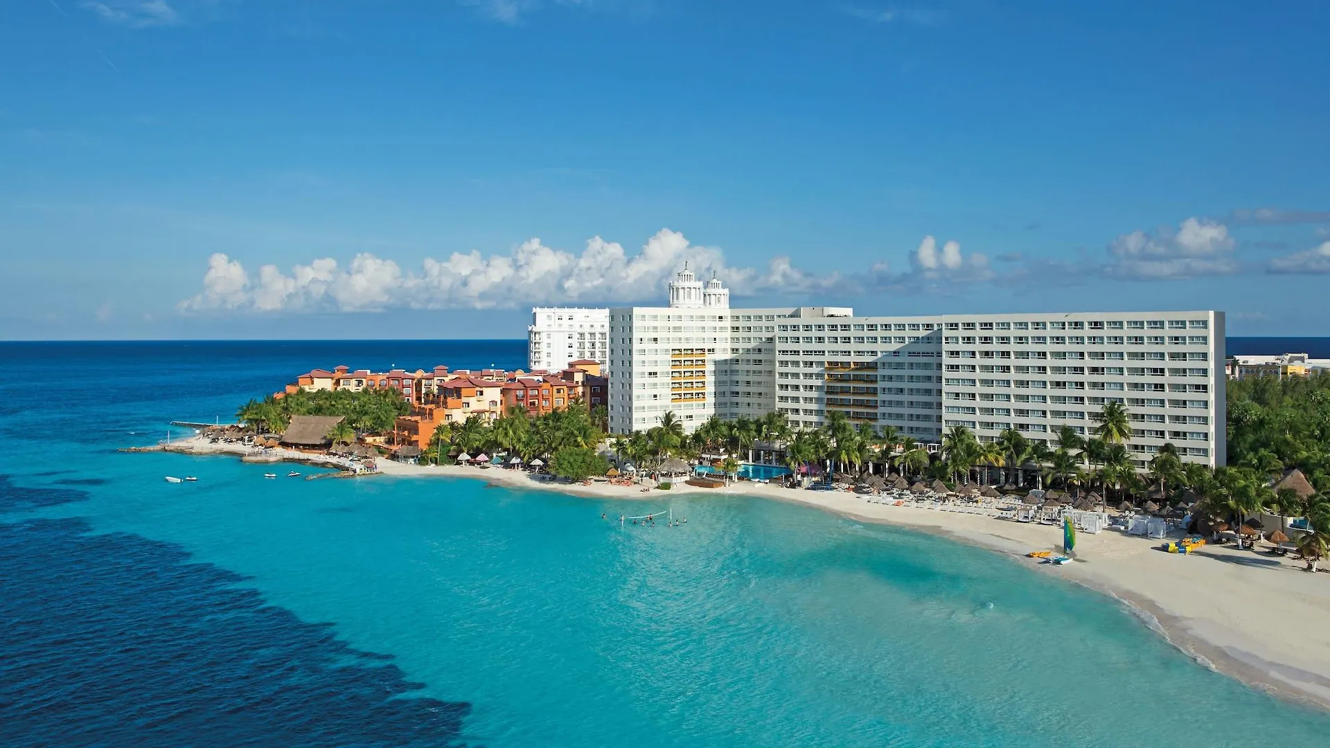 Dreams Sands Cancun Resort & Spa (Adults Only)