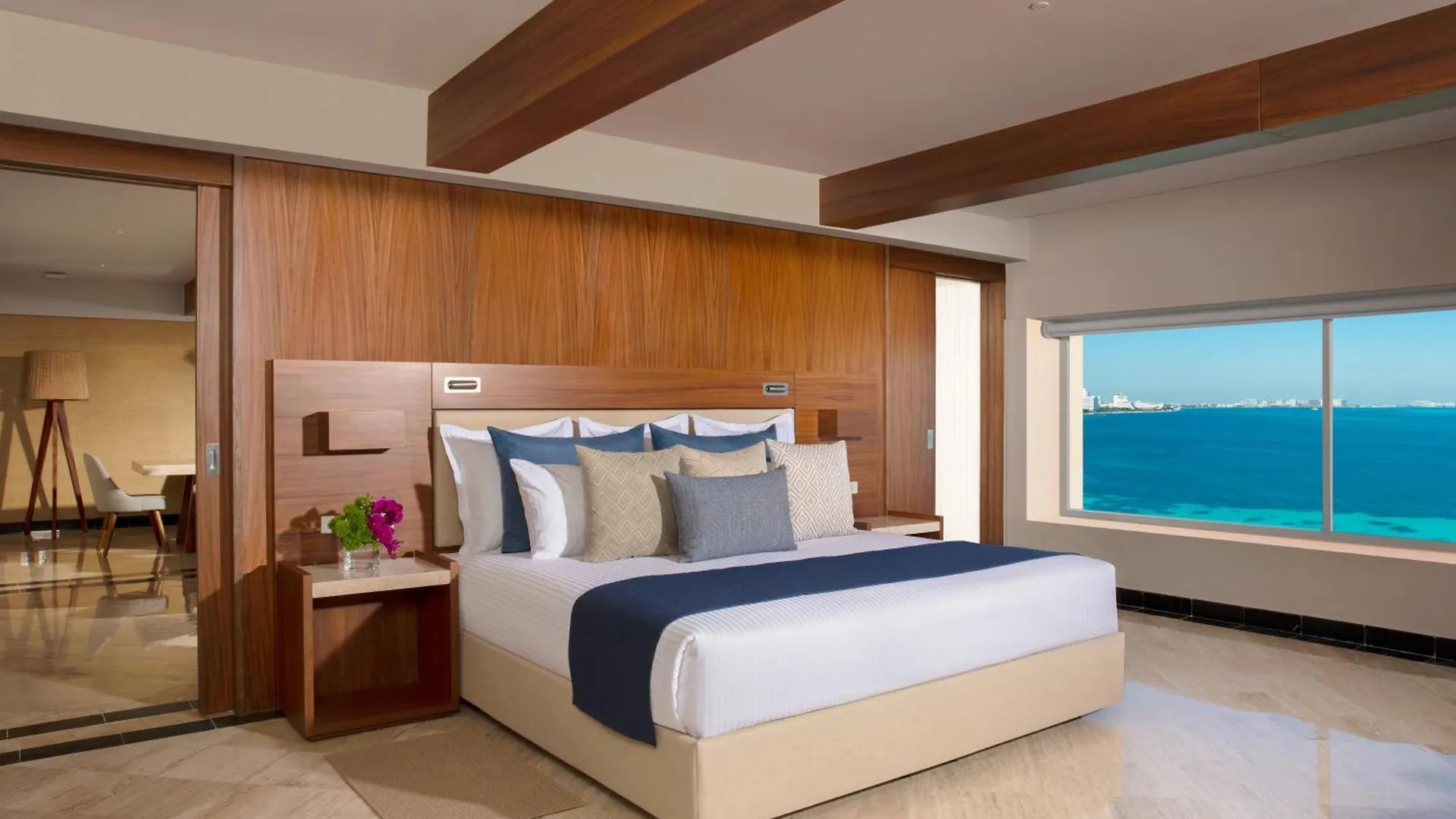 Dreams Sands Cancun Resort & Spa (Adults Only)