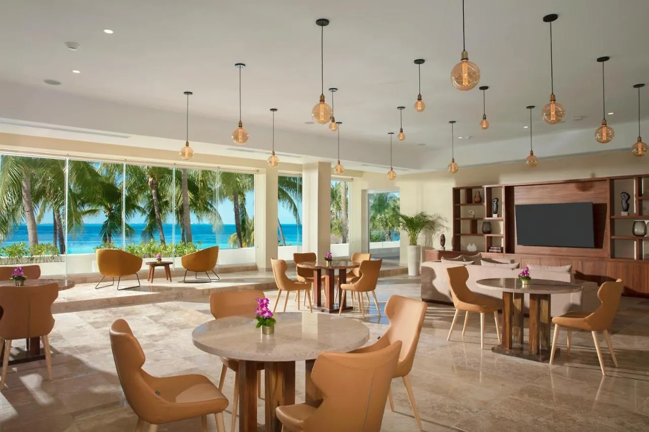 Dreams Sands Cancun Resort & Spa (Adults Only)