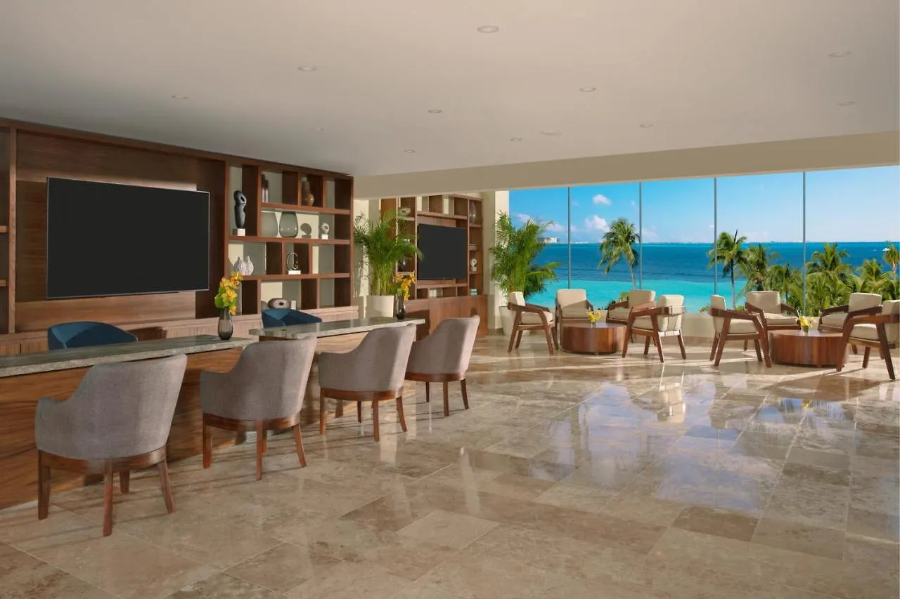 Dreams Sands Cancun Resort & Spa (Adults Only)