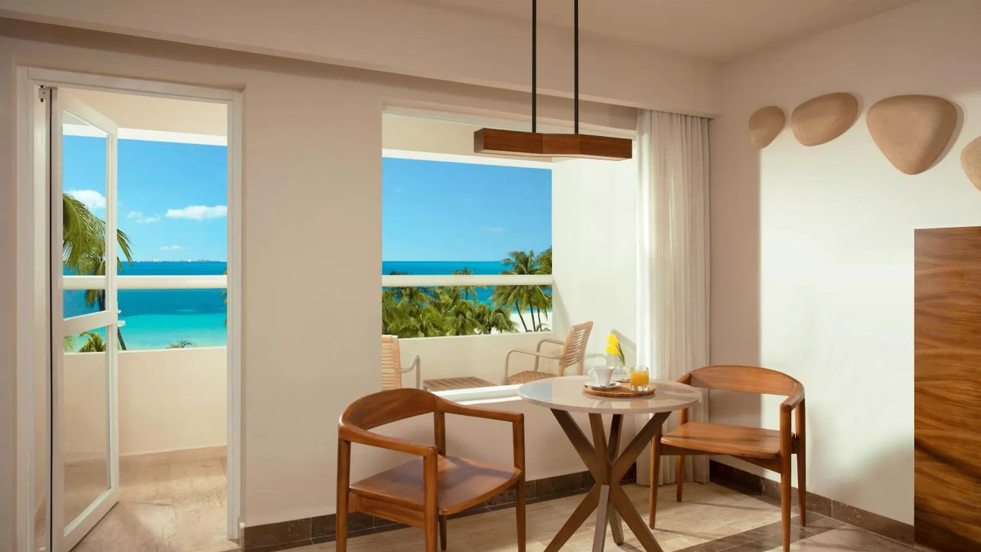 Dreams Sands Cancun Resort & Spa (Adults Only)